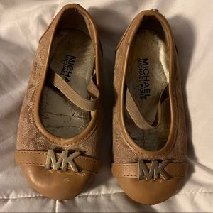 Michael Kors ballet flats size 7